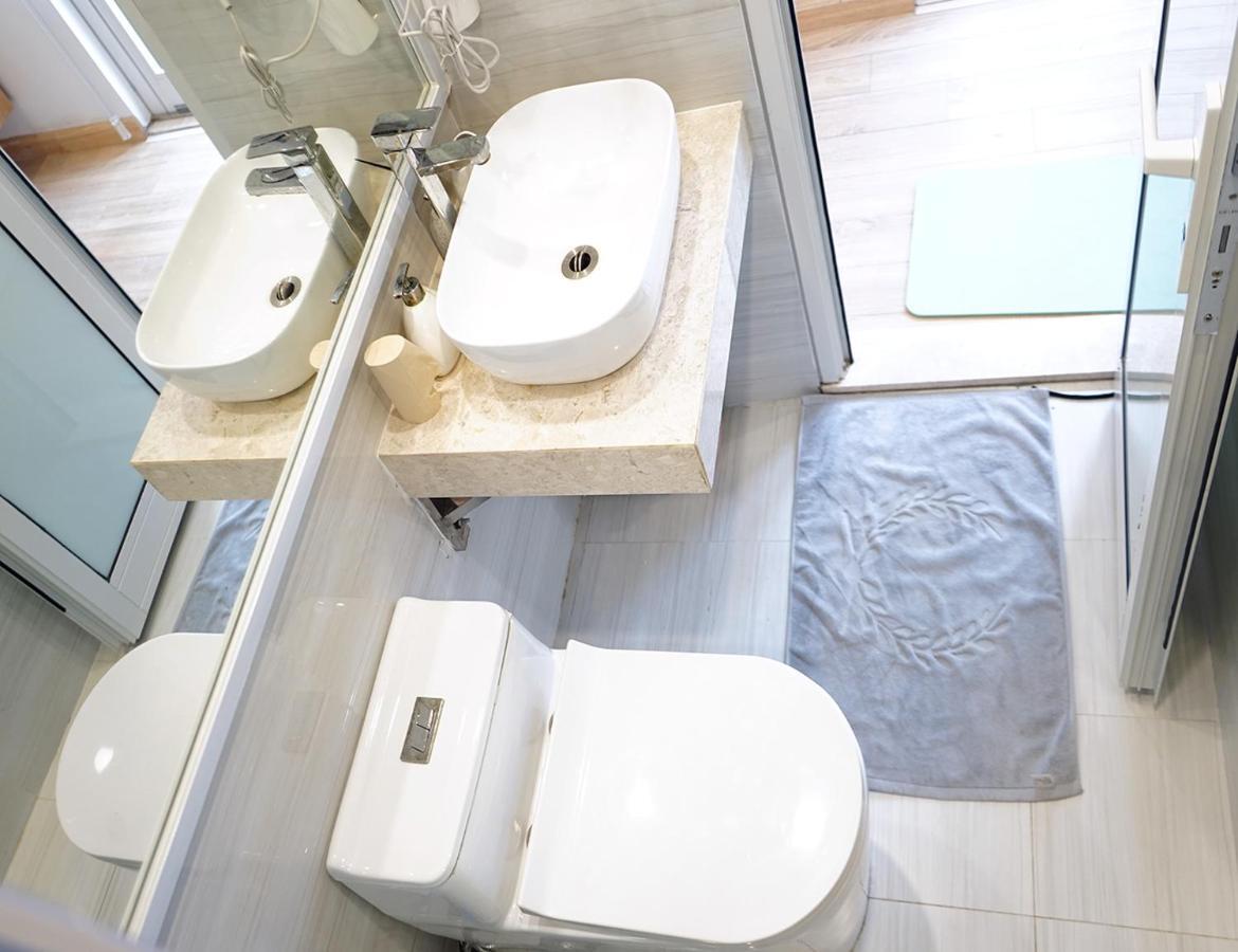 Lyn House - Service Apartment Hoang Quoc Viet Hanoj Exteriér fotografie